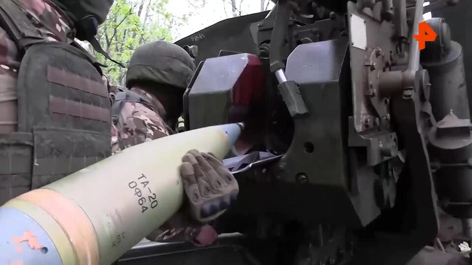 Расчеты гаубиц Мста-Б уничтожили пункты и боевиков ВСУ в приграничном районе